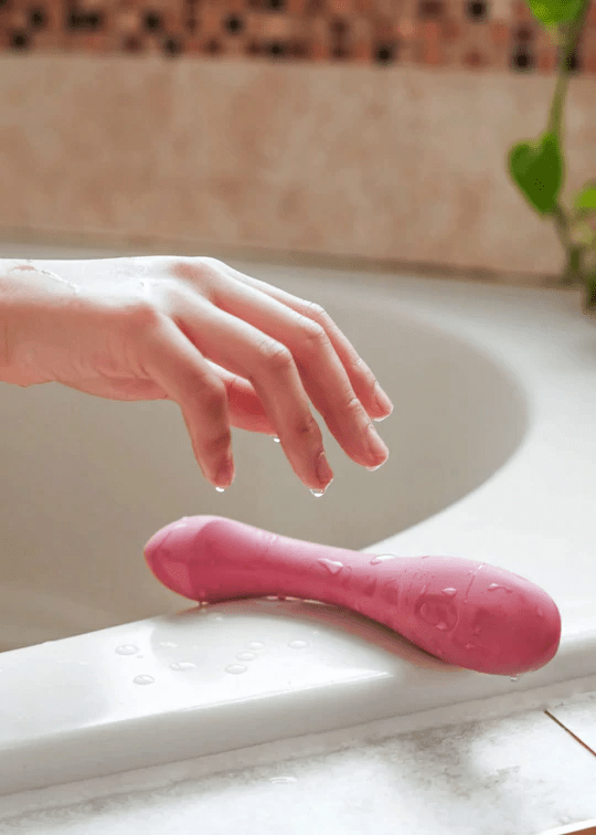 Dame Arc - Berry - G-Spot Vibrator