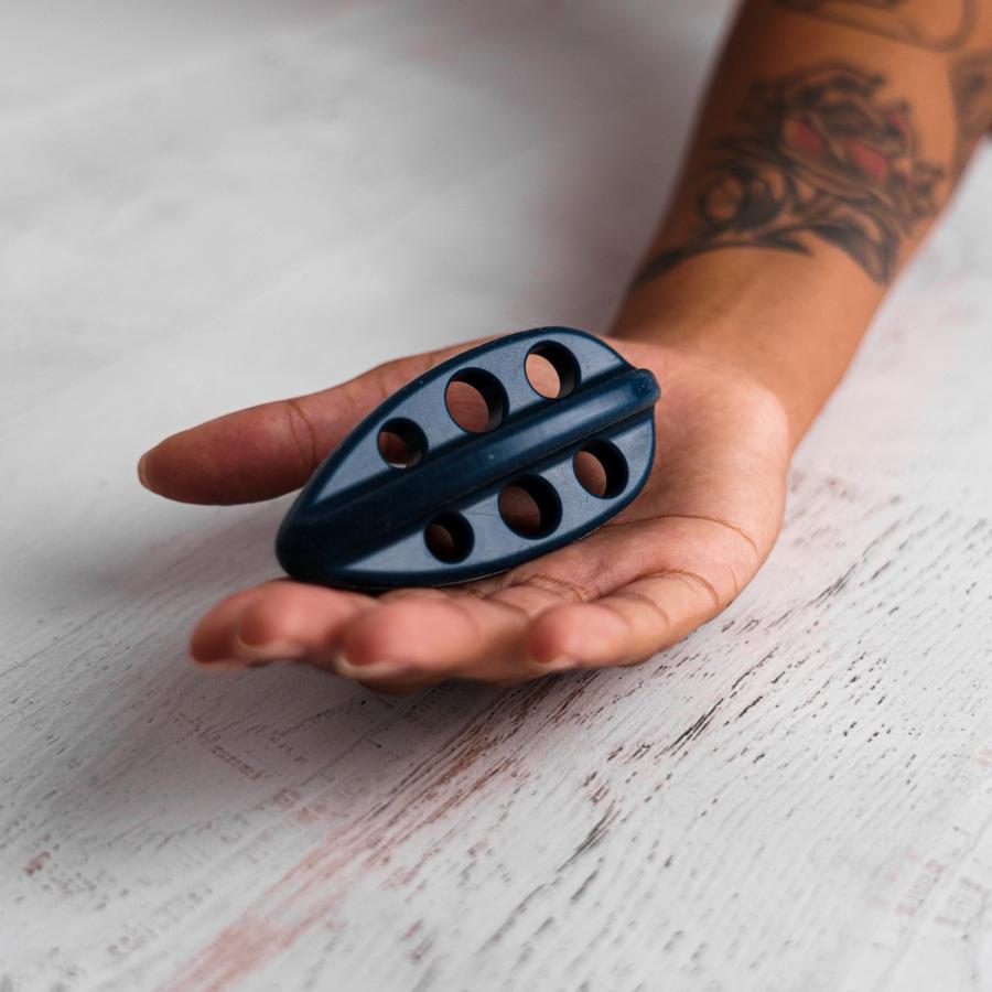 Femme Flexor Kegel Exercise Tool - Midnight Blue