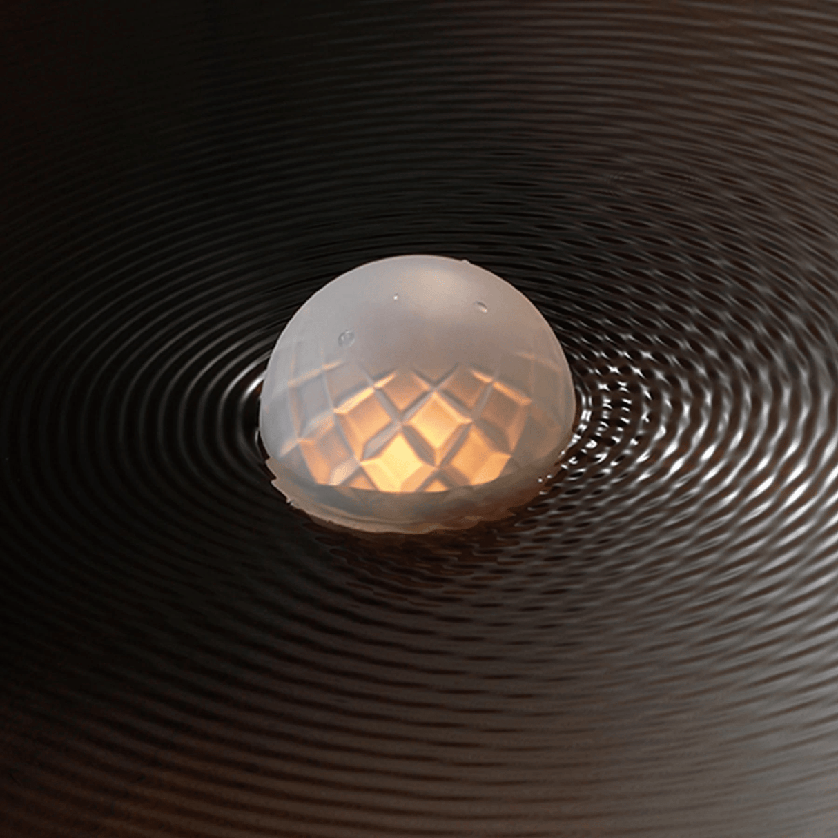 Iroha Ukidama HANA Bath Light & Massager