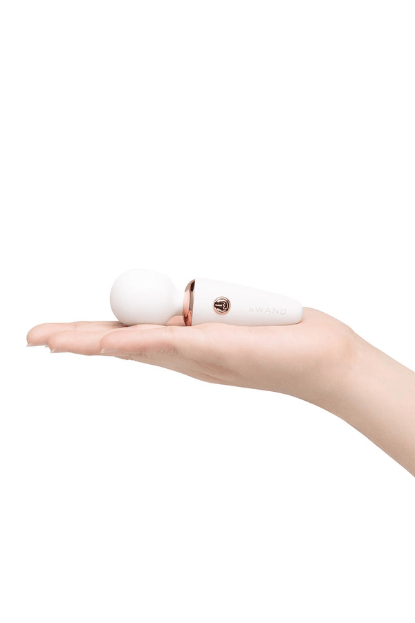 Le Wand Mini Micro Wand White