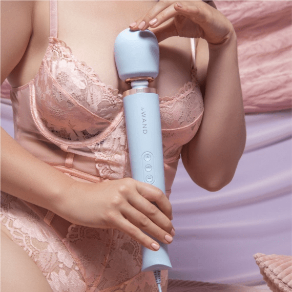 Le Wand Plug-In Vibrating Wand Massager