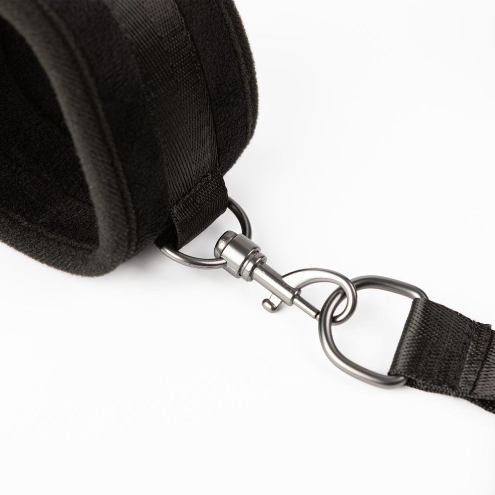 SEI MIO Hog Tied and Satisfied Set