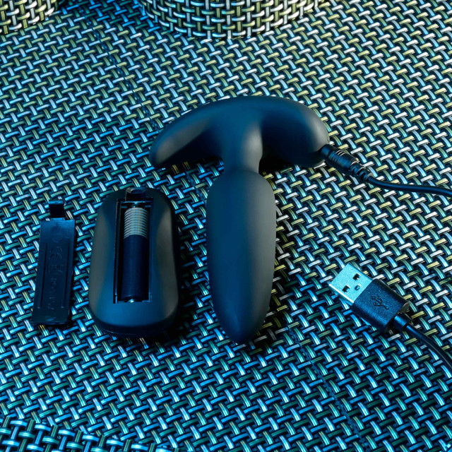 SELOPA Black Beauty Remote Control Vibrating Butt Plug