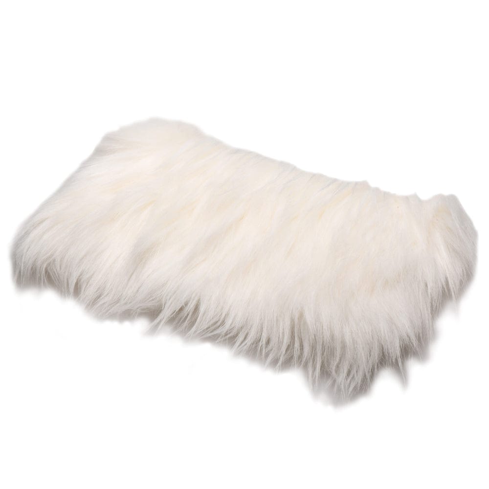 Snow She-Wolf Silicone Stroker