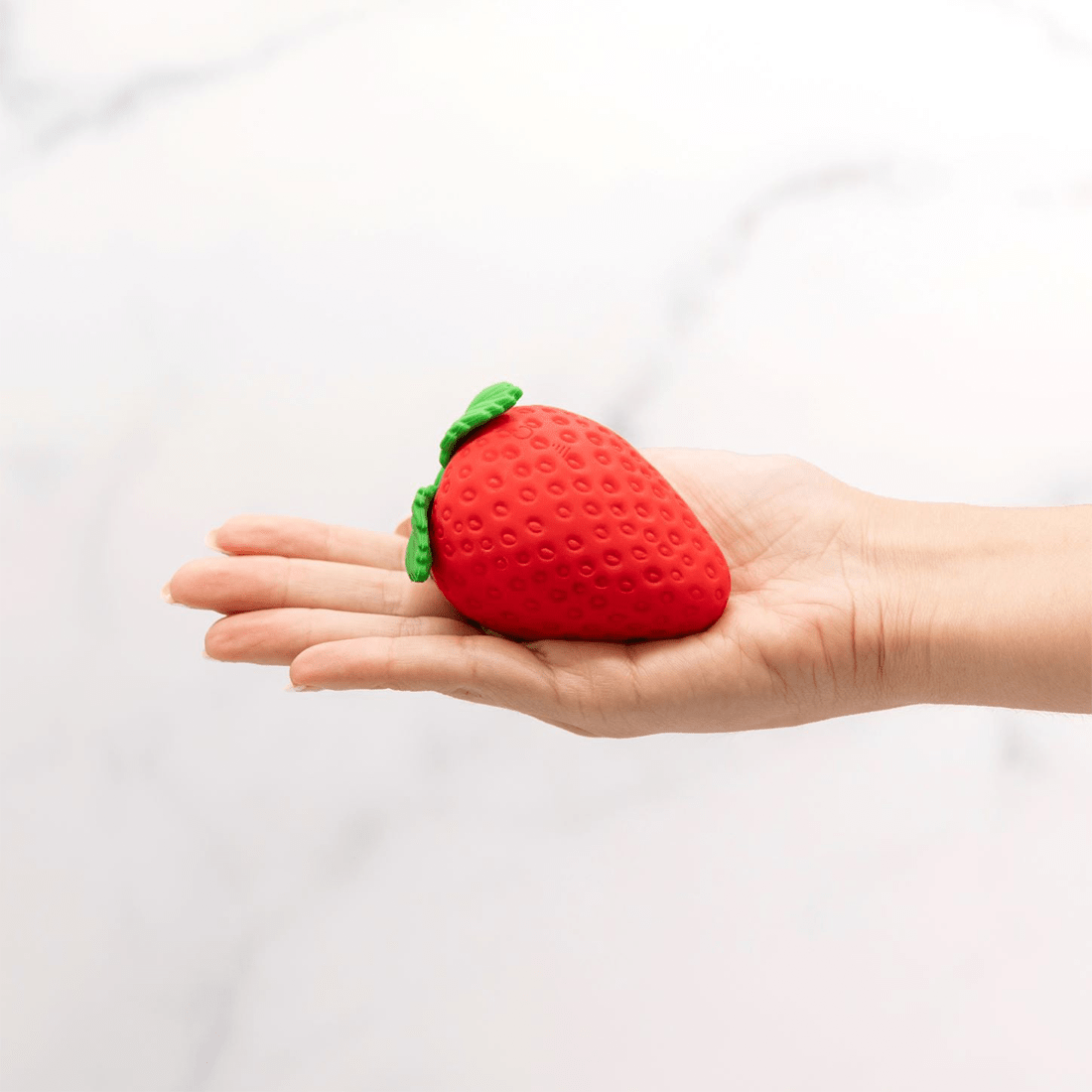 Strawberry Emojibator - Vibrator & Suction