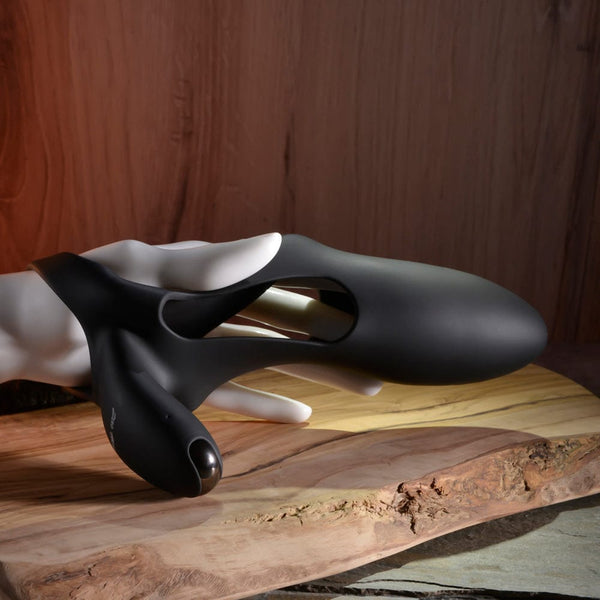 Zero Tolerance Nautilus Remote-Controlled Vibrating Sleeve