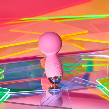 ITSY BITSY Massager & Stimulator - Pink Passion