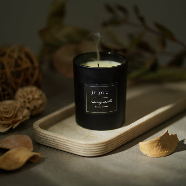 Je Joue Luxury Massage Candle - Jasmine &amp; Lily