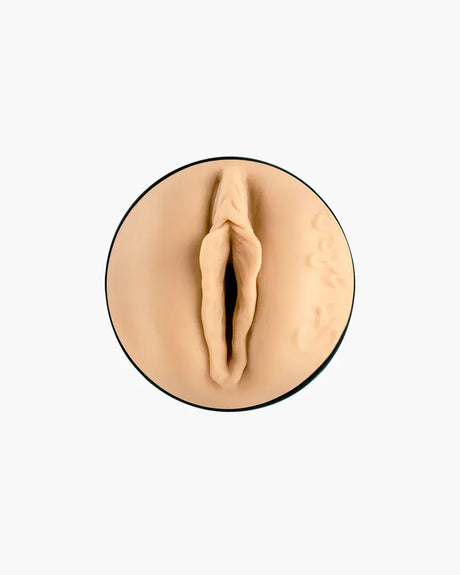 Kiiroo FeelSkyler Pornstar Stroker - Interactive Compatibility