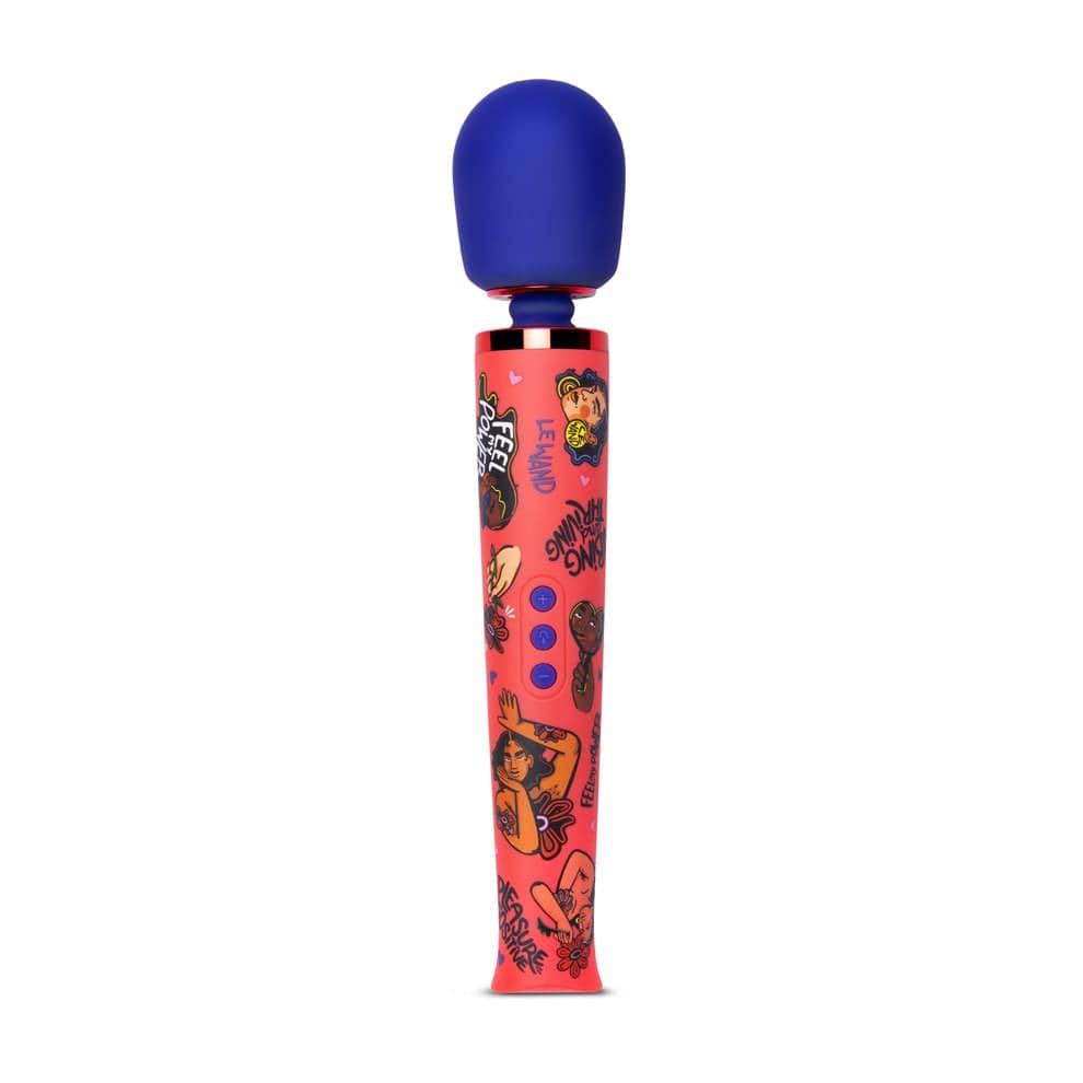 Le Wand Feel My Power x Kelly Malka - Best Big Wand Vibrator