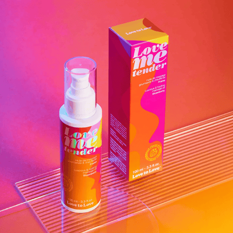 LOVE ME TENDER - MASSAGE OIL - STRAWBERRY 100ML / 3.3FL.OZ.