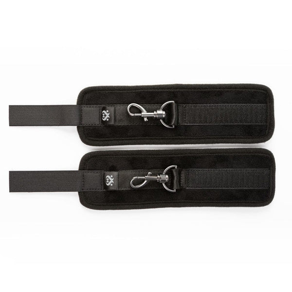 SEI MIO Sensually Secure Padded Restrain