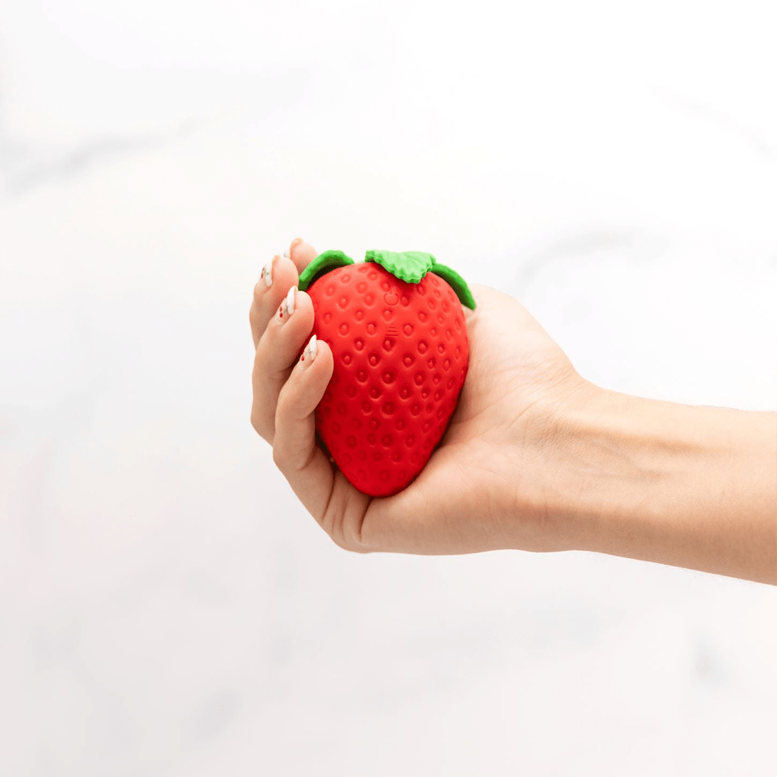 Strawberry Emojibator - Vibrator & Suction