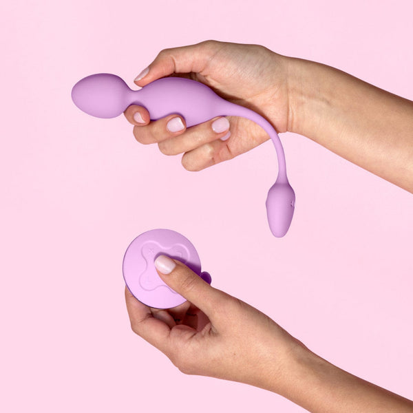 Wellness Raine Vibrating Kegel Ball R/C