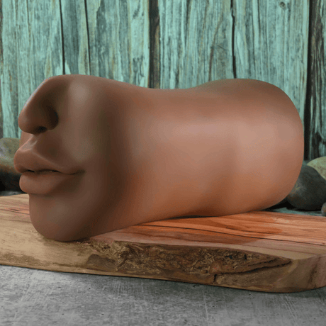 Zero Tolerance Chanel Heart Realistic Mouth Stroker
