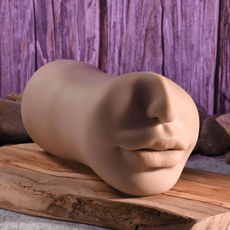 Zero Tolerance Riley Reid Realistic Vibrating Mouth Stroker